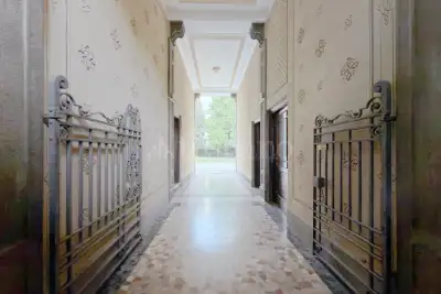 Casa in vendita, Via Francesco Anzani 5, Milano