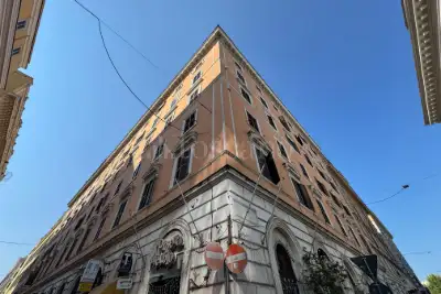 Casa in vendita, Via Palestro, Roma