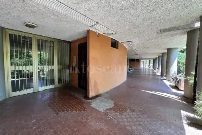Casa in vendita, Viale dei Caduti per la Resistenza, Roma