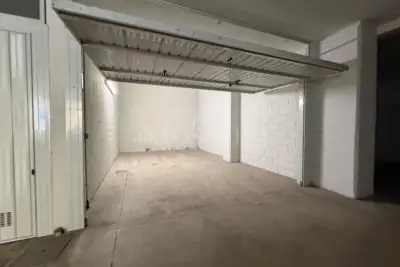 Box in affitto, Via Marco D'Agrate, Milano