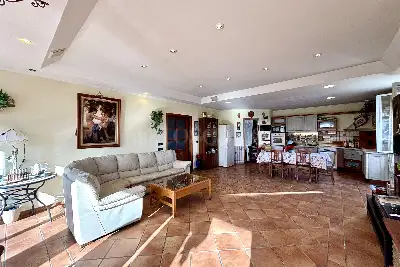 Attico in vendita, Via Livorno, Ladispoli