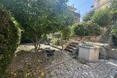 Villa Plurifamiliare in vendita, Siena- via Nazario Sauro, Siena