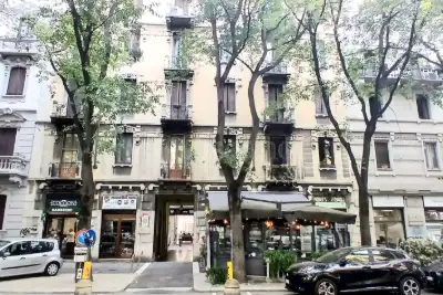 Casa in vendita, Via Bartolomeo Eustachi, Milano