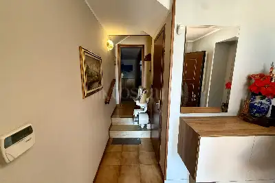 Villino a Schiera in vendita, Via Donatello, Brescia