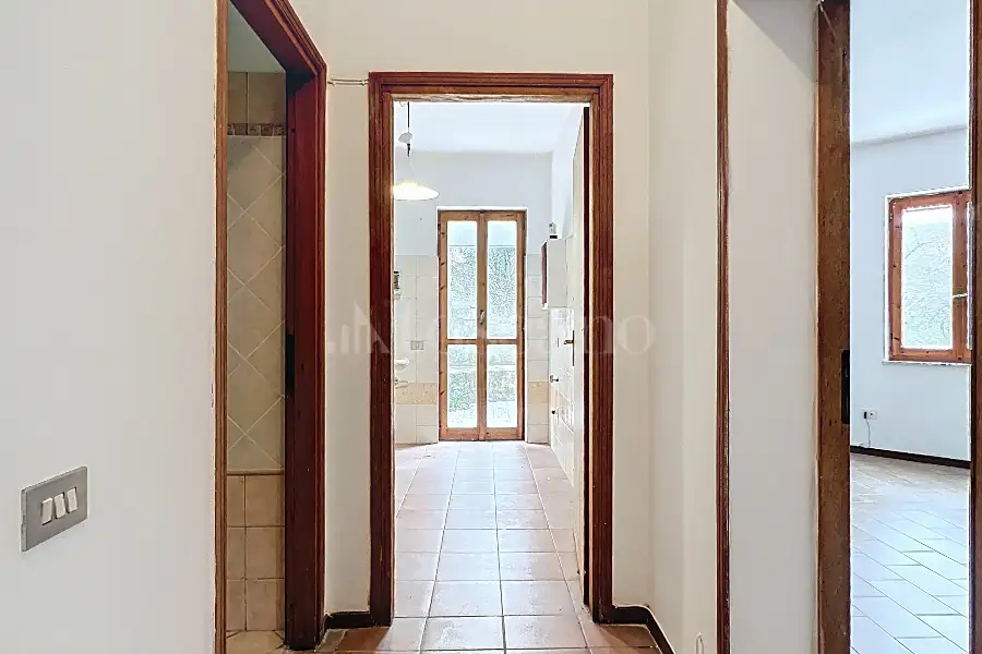 Casa Indipendente in vendita di 300 mq a €330.000 (rif. 24/2026)