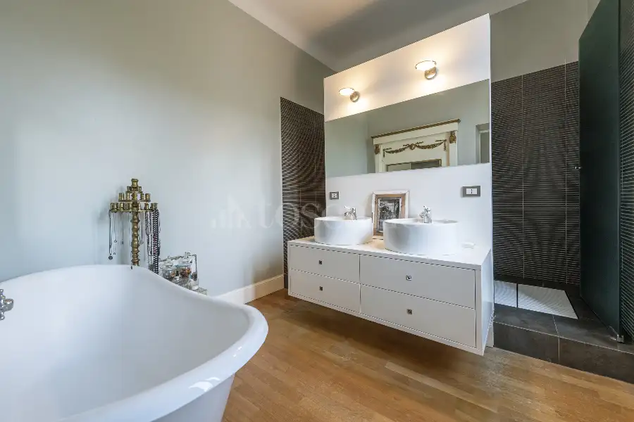 Casa in vendita di 175 mq a €1.720.000 (rif. 11/2026)