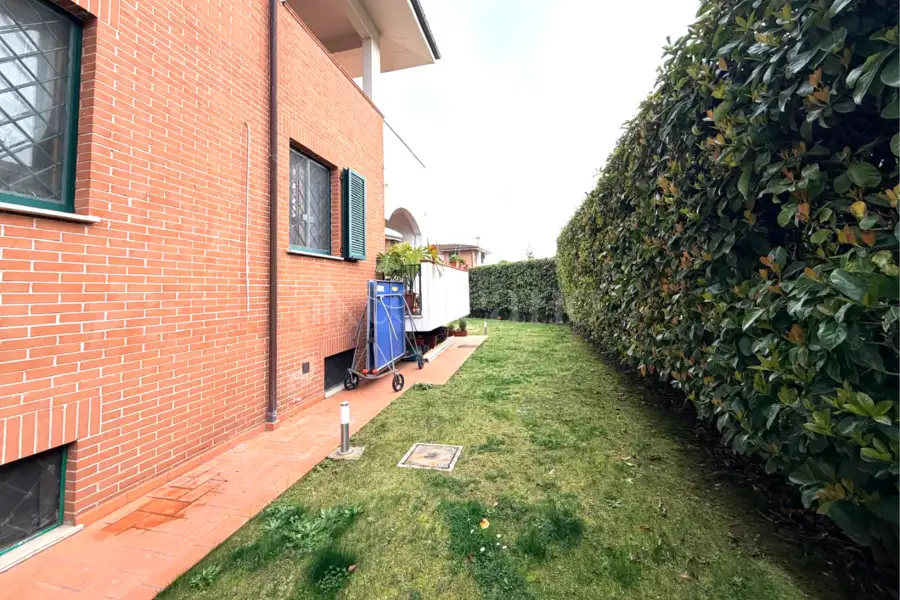 Villa in vendita di 140 mq a €449.000 (rif. 6/2026)