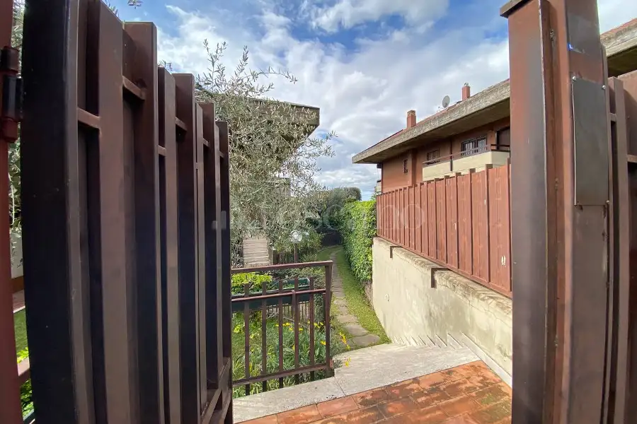 Casa in affitto di 142 mq a €950 (rif. 50/2026)