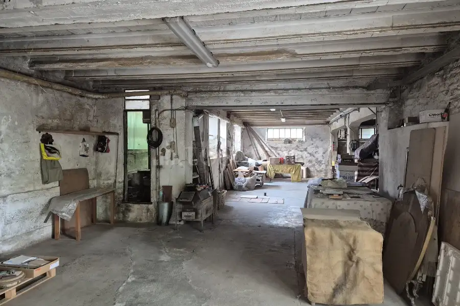 Laboratorio in vendita di 145 mq a €76.000 (rif. 35/2025)