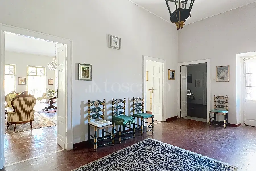 Casa in vendita di 320 mq a €495.000 (rif. 119/2025)