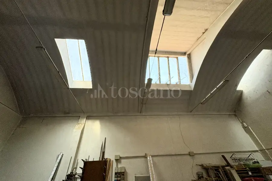 Laboratorio in vendita di 270 mq a €540.000 (rif. 9/2026)