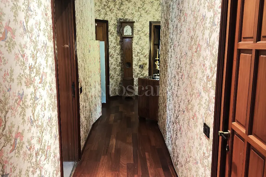 Villa in vendita di 450 mq a €2.200.000 (rif. 9/2026)