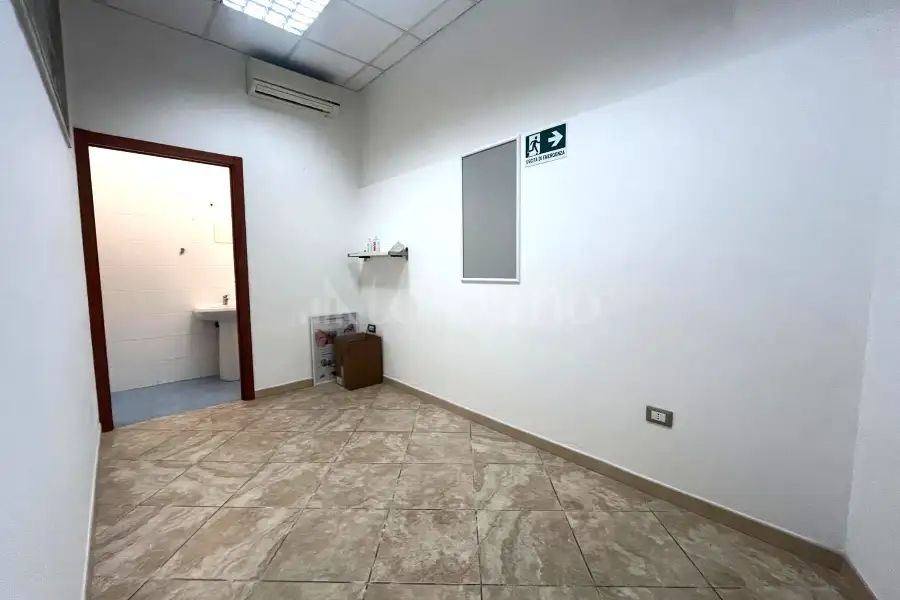 Ufficio in vendita di 45 mq a €59.000 (rif. 18/2026)