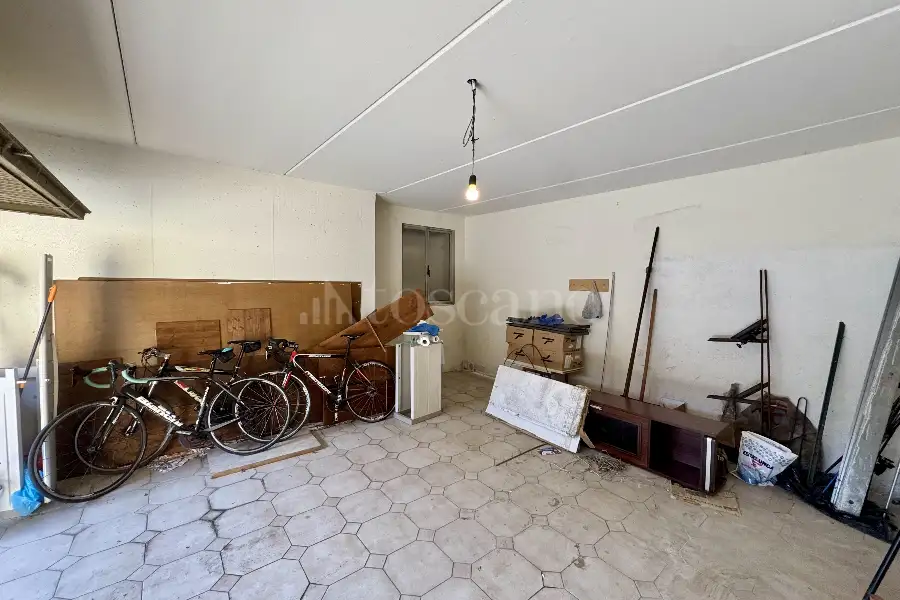 Villa Bifamiliare in vendita di 220 mq a €320.000 (rif. 15/2026)