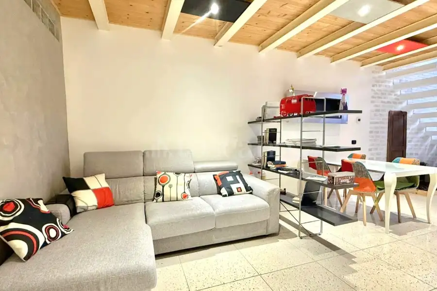 Loft in vendita di 114 mq a €199.000 (rif. 20/2025)