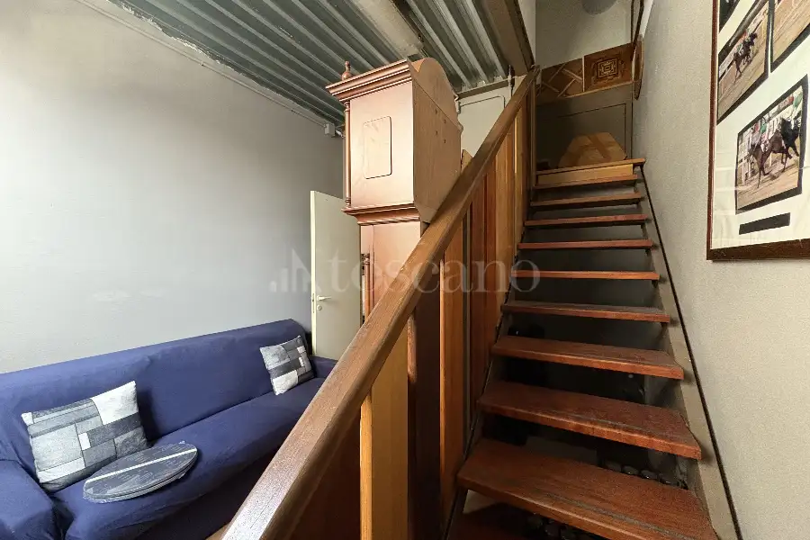 Laboratorio in vendita di 270 mq a €540.000 (rif. 9/2026)