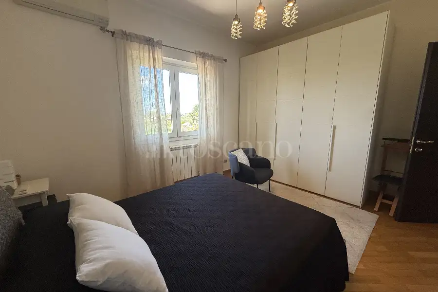 Villa Bifamiliare in vendita di 200 mq a €499.000 (rif. 10/2025)