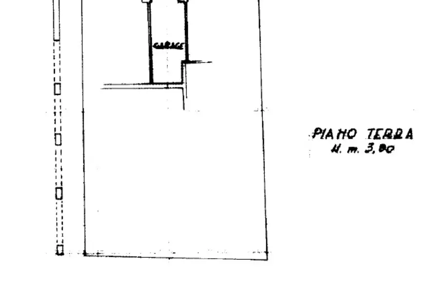 Box in vendita di 13 mq a €45.000 (rif. 17/2026)