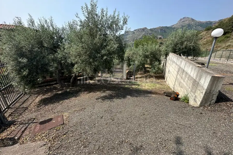 Villino a Schiera in vendita di 182 mq a €205.000 (rif. 30/2023)