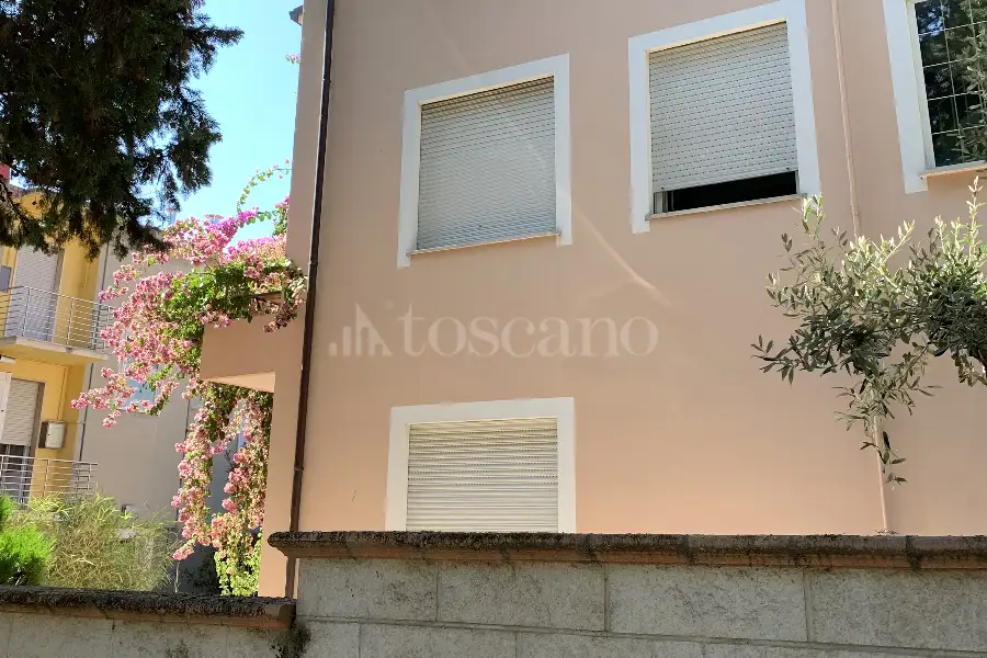 Villa Plurifamiliare in vendita di 130 mq a €320.000 (rif. 7/2025)