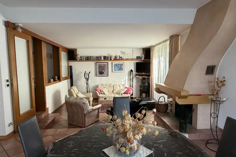 Villa in vendita di 210 mq a €350.000 (rif. 24/2026)