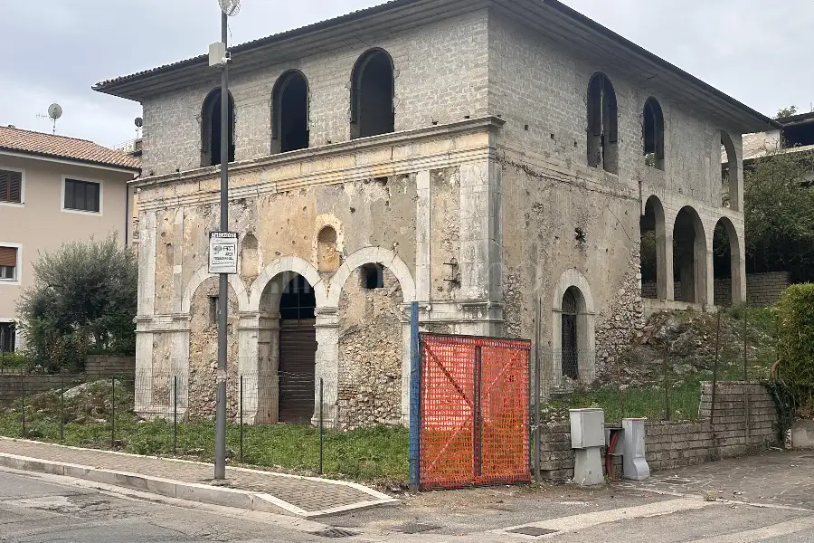 Casa Indipendente in vendita di 250 mq a €219.000 (rif. 28/2025)