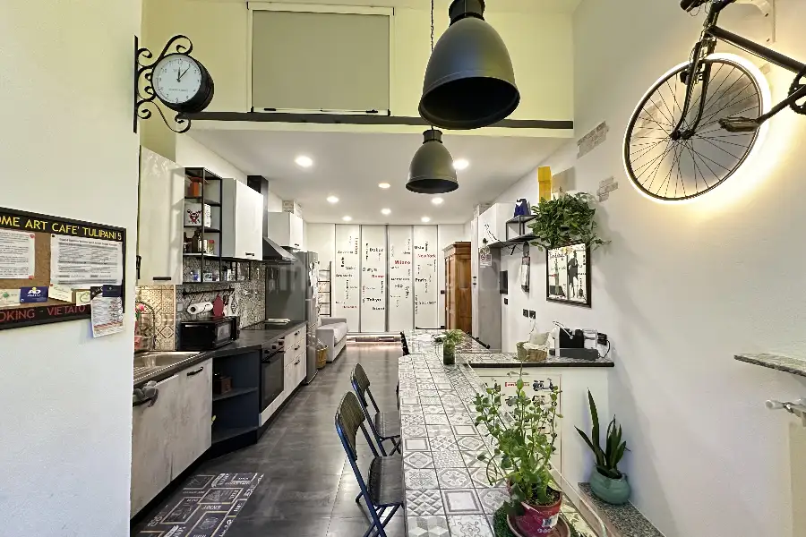Loft in affitto di 90 mq a €1.100 (rif. 9/2026)