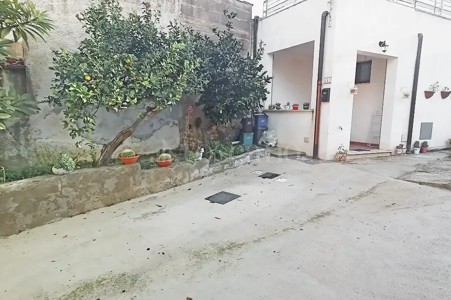 Casa Indipendente in vendita di 82 mq a €78.000 (rif. 10/2026)