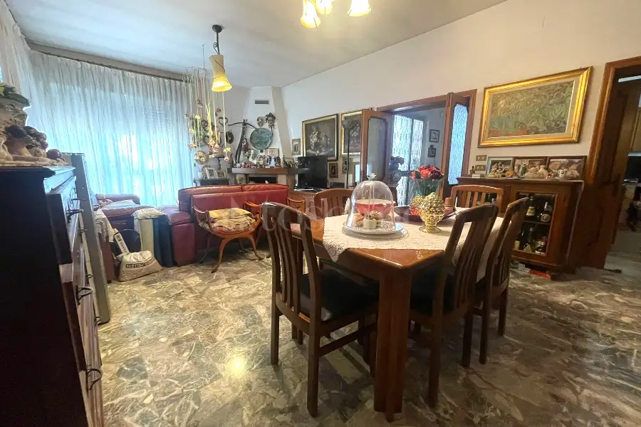 Casa Indipendente in vendita di 312 mq a €870.000 (rif. 58/2025)