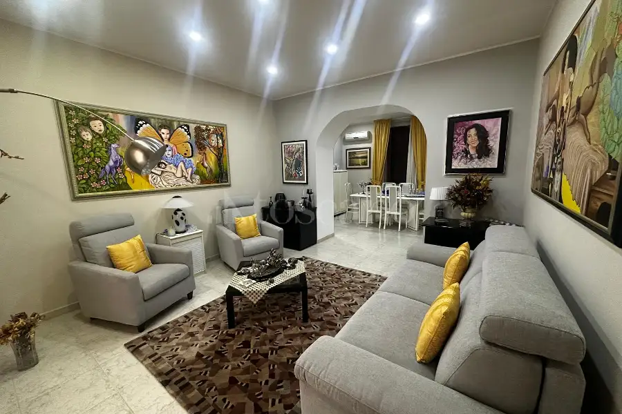Casa Indipendente in vendita di 250 mq a €250.000 (rif. 92/2026)