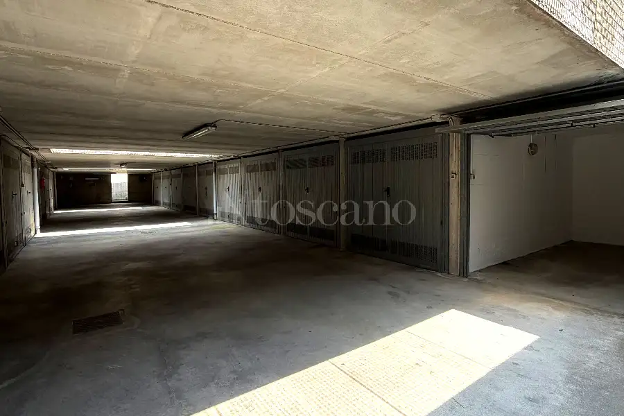Box in affitto di 17 mq a €110 (rif. 8/2026)