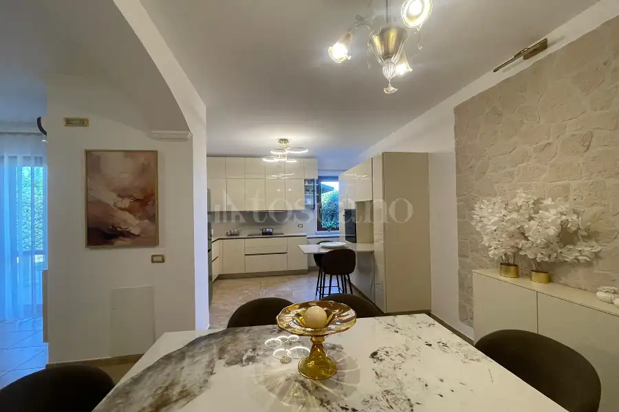 Villino a Schiera in vendita di 179 mq a €335.000 (rif. 40/2026)