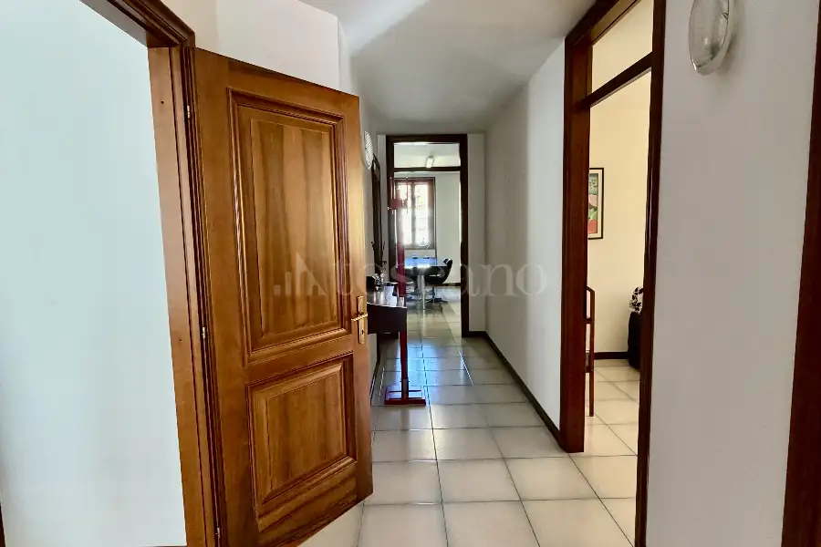 Villa in vendita di 400 mq a €870.000 (rif. 13/2026)