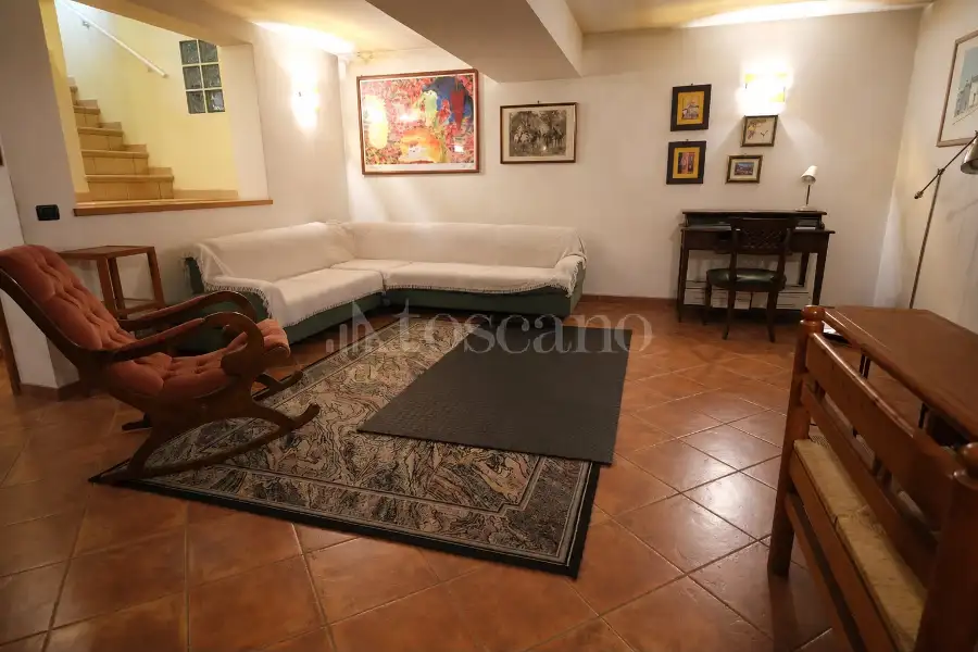 Casa in vendita di 220 mq a €525.000 (rif. 45/2026)