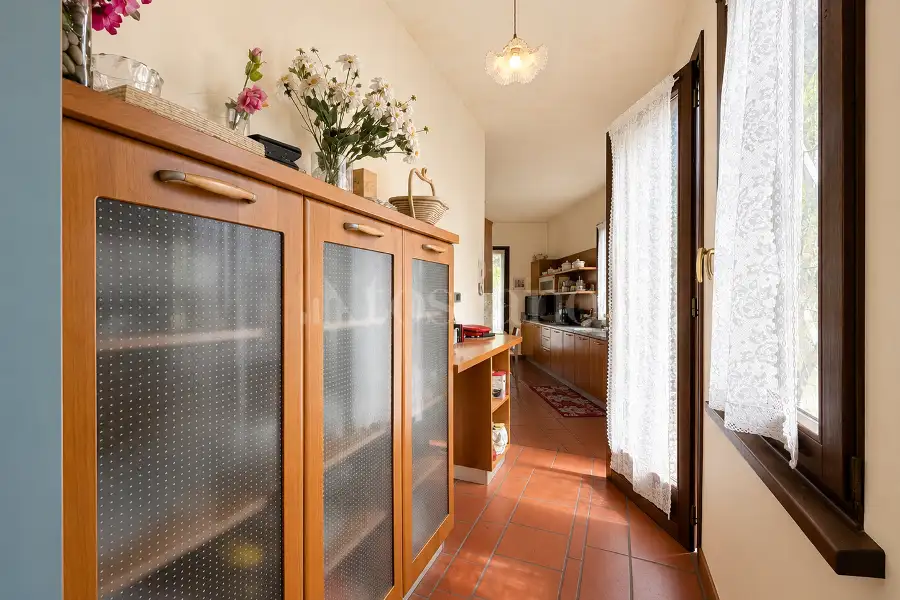 Villa in vendita di 300 mq a €1.600.000 (rif. 12/2026)