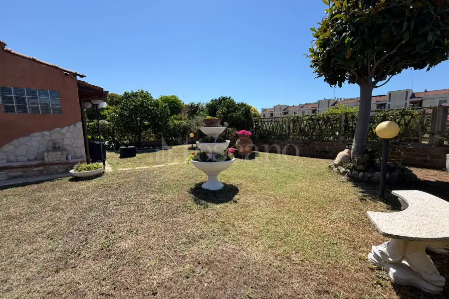 Villa Bifamiliare in vendita di 250 mq a €579.000 (rif. 20/2026)