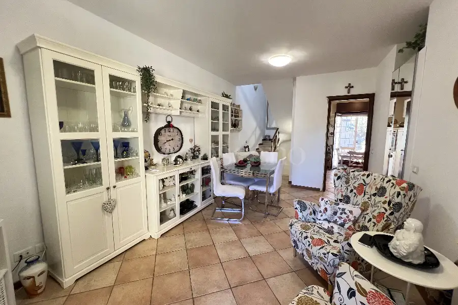 Villino a Schiera in vendita di 120 mq a €375.000 (rif. 79/2025)