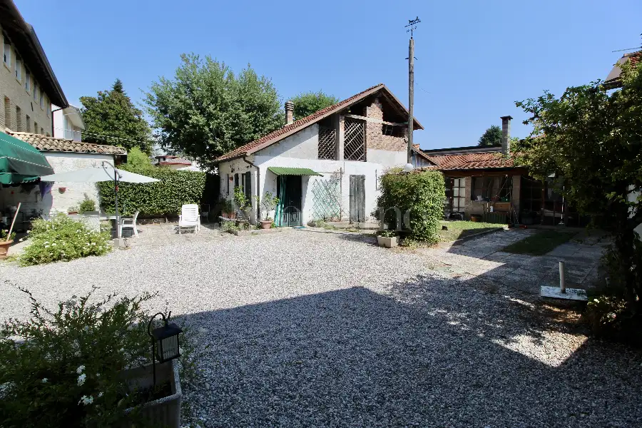 Rustico in vendita di 145 mq a €109.000 (rif. 154/2026)