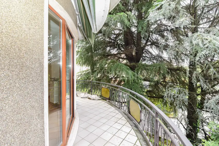 Casa Indipendente in vendita di 465 mq a €430.000 (rif. 29/2024)