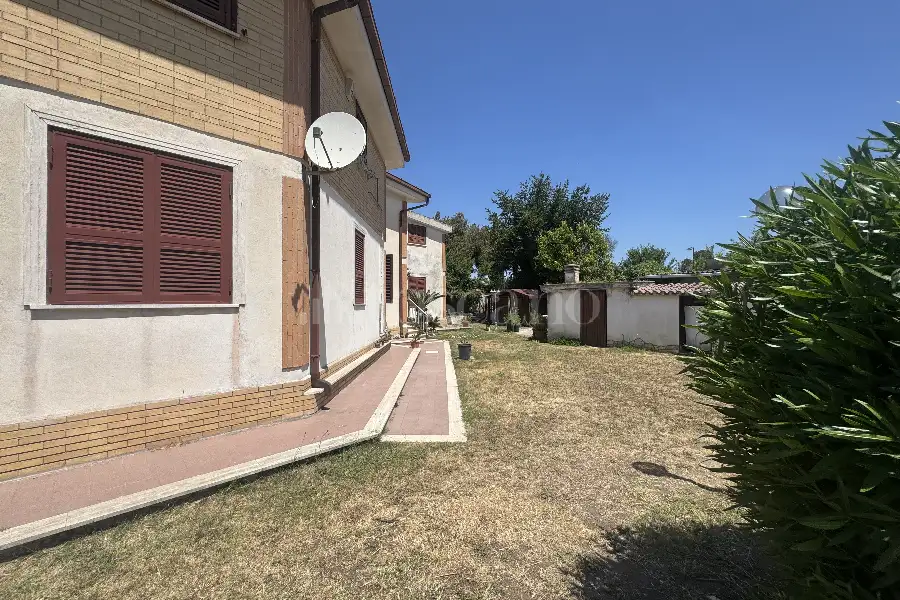 Villa in vendita di 200 mq a €649.000 (rif. 36/2026)