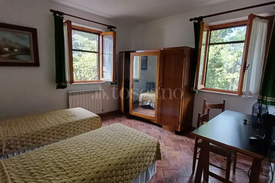 Villa Plurifamiliare in vendita di 800 mq a €1.390.000 (rif. 26/2024)