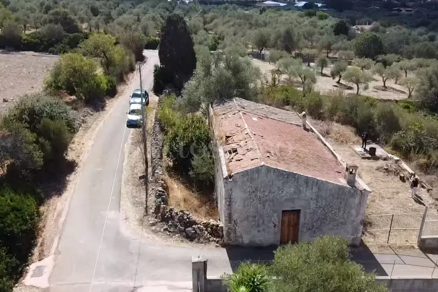 Casale in vendita di 120 mq a €85.000 (rif. 201/2026)