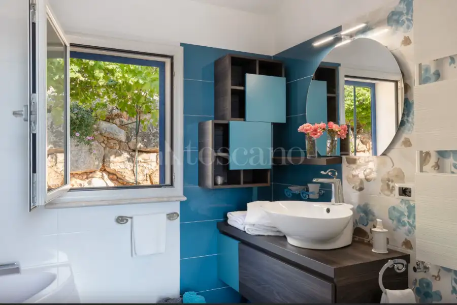 Villa in vendita di 210 mq a €850.000 (rif. 62/2025)