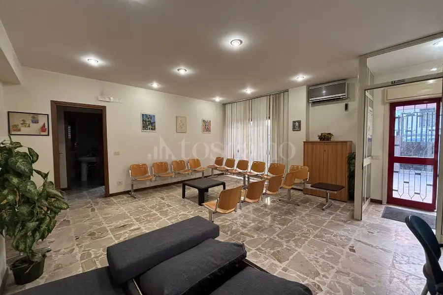Ufficio in vendita di 97 mq a €195.000 (rif. 79/2025)