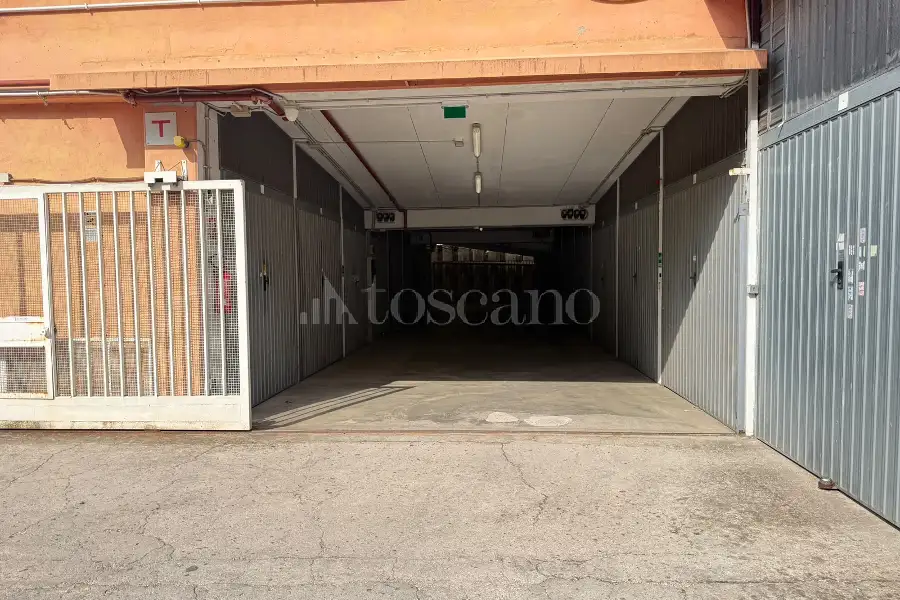 Box in vendita di 18 mq a €55.000 (rif. 24/2026)