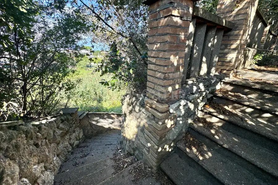 Casa Indipendente in vendita di 350 mq a €349.000 (rif. 112/2025)