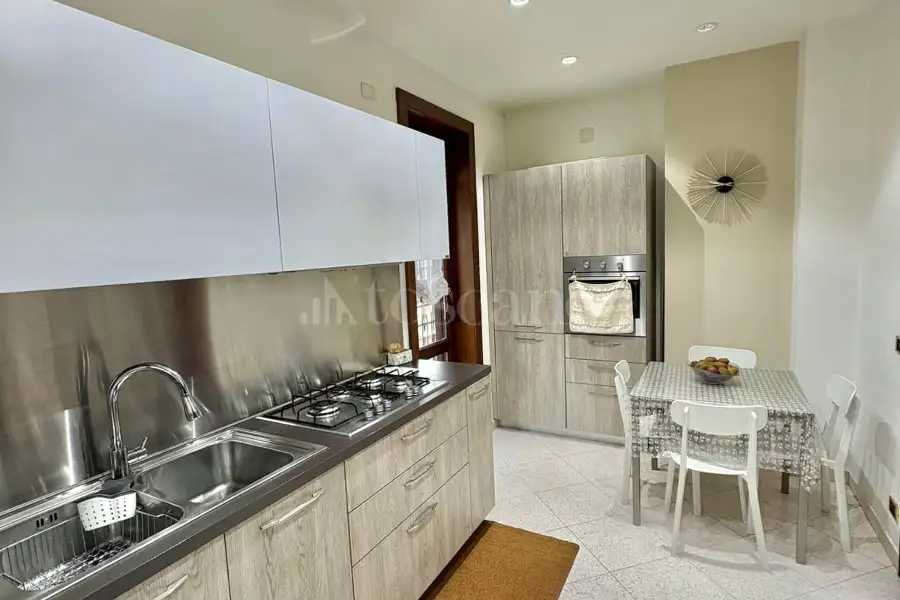 Villa in vendita di 450 mq a €390.000 (rif. 70/2026)