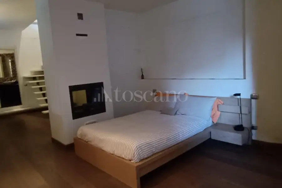 Casa in vendita di 220 mq a €835.000 (rif. 18/2025)