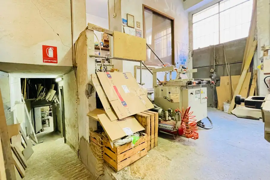 Laboratorio in vendita di 236 mq a €850.000 (rif. 7/2026)