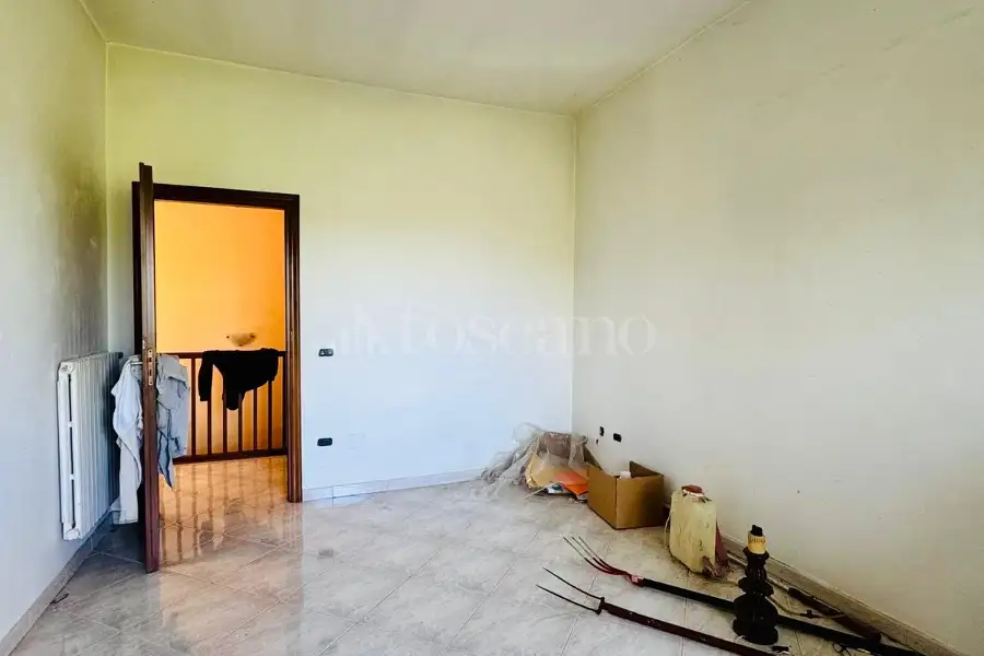 Casa Indipendente in vendita di 250 mq a €160.000 (rif. 146/2026)